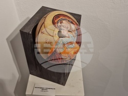 Троян - изложба - плевенски художници