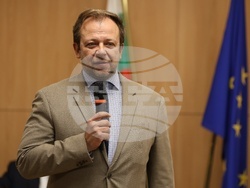 Дискусия „Европа на глобалната сцена: геополитика и сигурност“