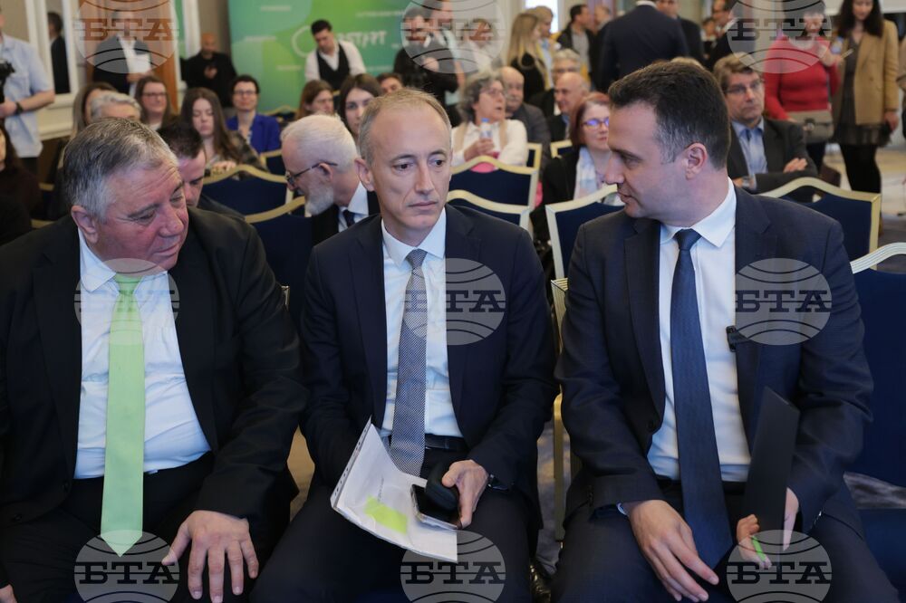 Официално откриване на проект за изграждане на Център за върхови постижения във водородните технологии в Стара Загора H2START