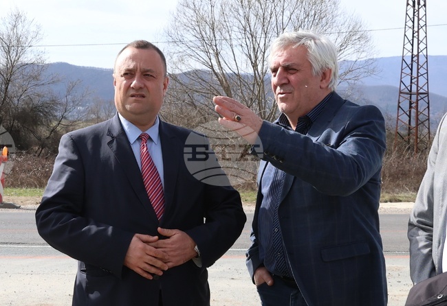 Ботевград - път - строителство - инспекция