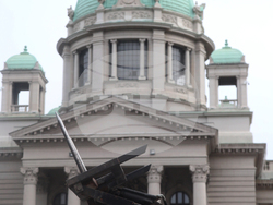 Сърбия - контрапротестиращи - лагер