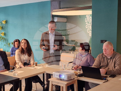 Роботизирана рехабилитация за пациенти, претърпели инсулт - дискусия