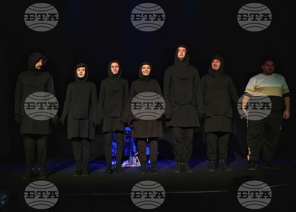 Бургас - Държавен куклен театър - "Виелица" - премиера