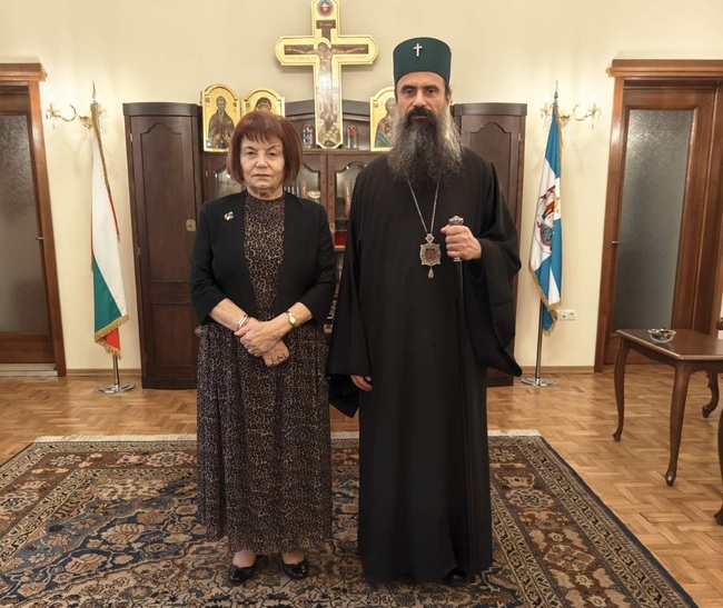 Патриарх Даниил е разговарял с председателя на Синдиката на българските учители Янка Такева