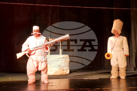 Разград - „Има ли смисъл да утепваме мечка?“ - спектакъл