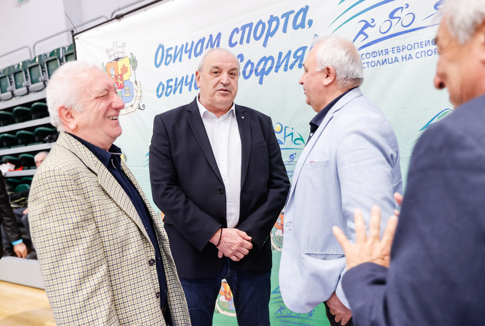 Заместник-министърът на младежта и спорта доц. Стоян Андонов откри 10-то юбилейно издание на „Тенис на маса фест“