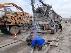 Шумен - машинно почистване на шахти - демонстрация