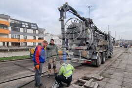 Шумен - машинно почистване на шахти - демонстрация