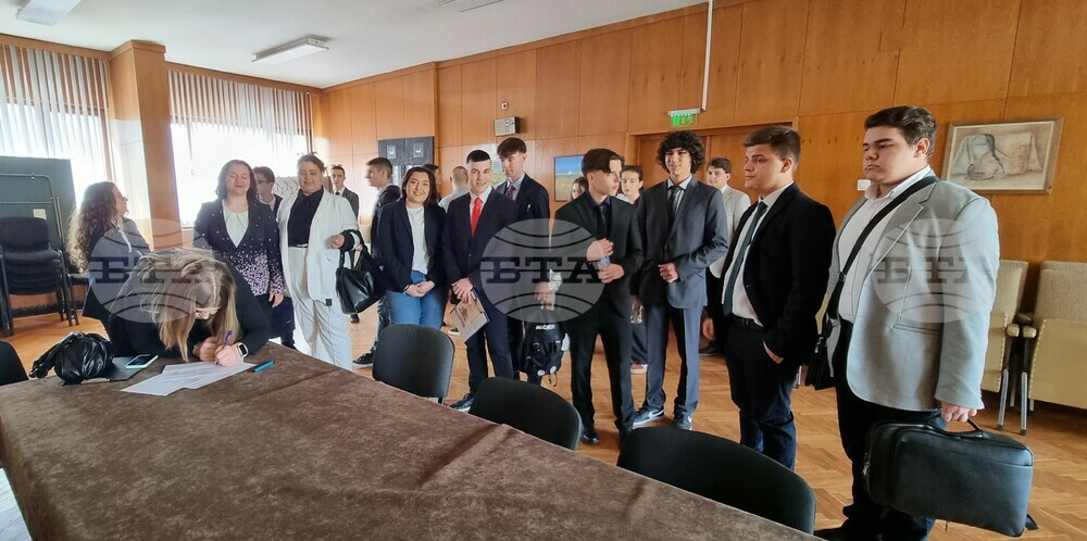 Шумен е домакин на младежката инициатива „Модел Република България“