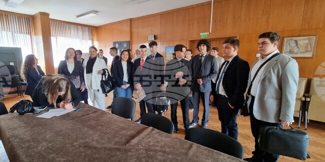 Шумен е домакин на младежката инициатива „Модел Република България“ 