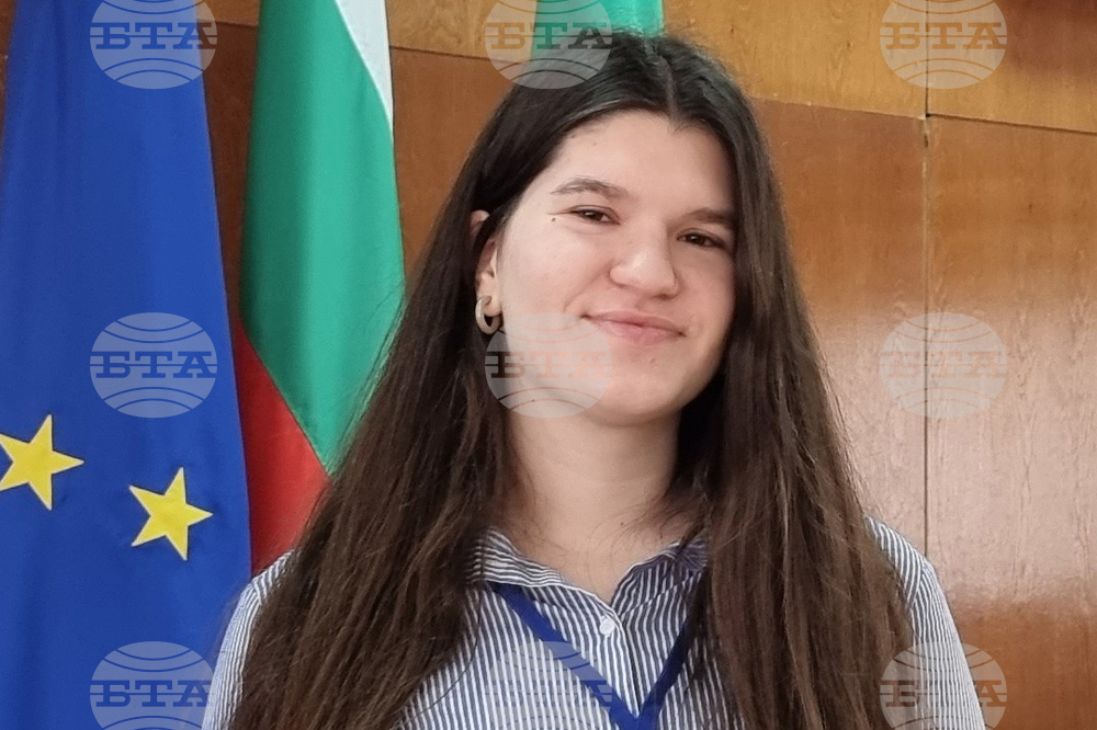 Шумен - младежка инициатива - „Модел Република България“