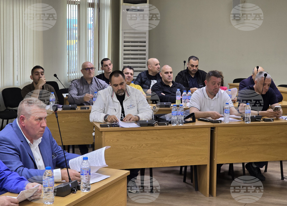 Плевен - Общински съвет - извънредна сесия