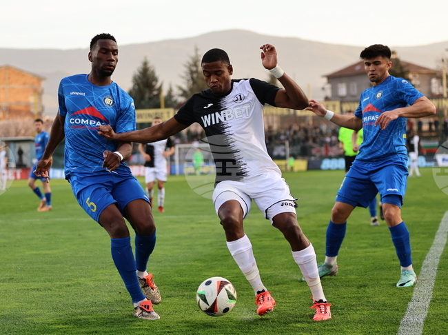 Крумовград и Локомотив (Пловдив) не се победиха във втората среща от 25-ия кръг на Първа лига