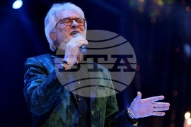 „Време за обичане” - концерт-спектакъл