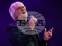 „Време за обичане” - концерт-спектакъл