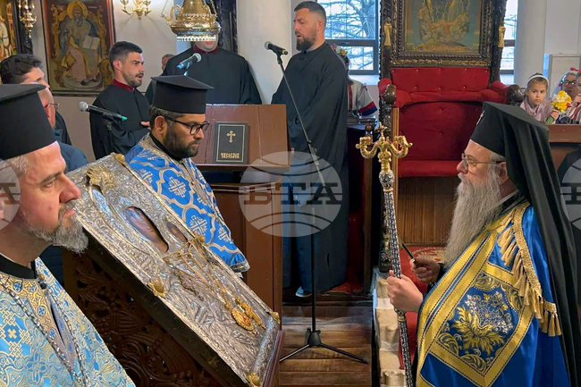 Ивайловград - митрополит Николай - чудотворна икона