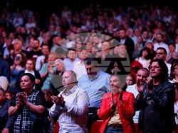 „Време за обичане” - концерт спектакъл