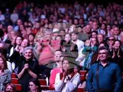 „Време за обичане” - концерт спектакъл