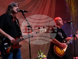 „Време за обичане” - концерт спектакъл