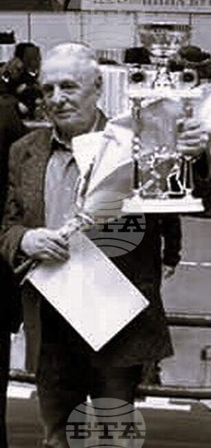 На 87-годишна възраст почина големият треньор по бокс и почетен гражданин на Бургас Цветан Попов