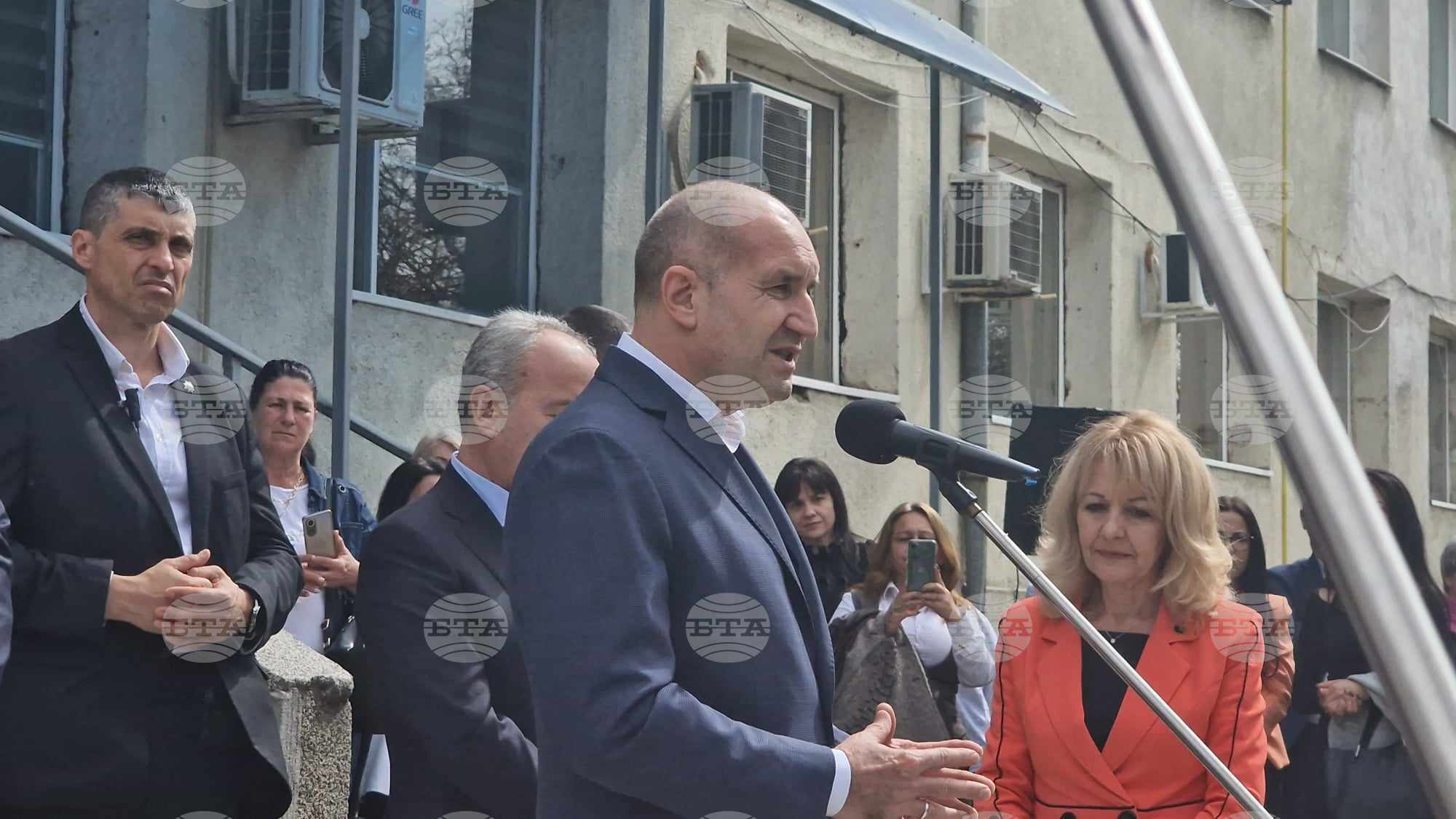 Atitudinea față de cei care au nevoie de îngrijire specială este un indicator pentru societate, a declarat președintele Rumen Radev în Pazardjik  
