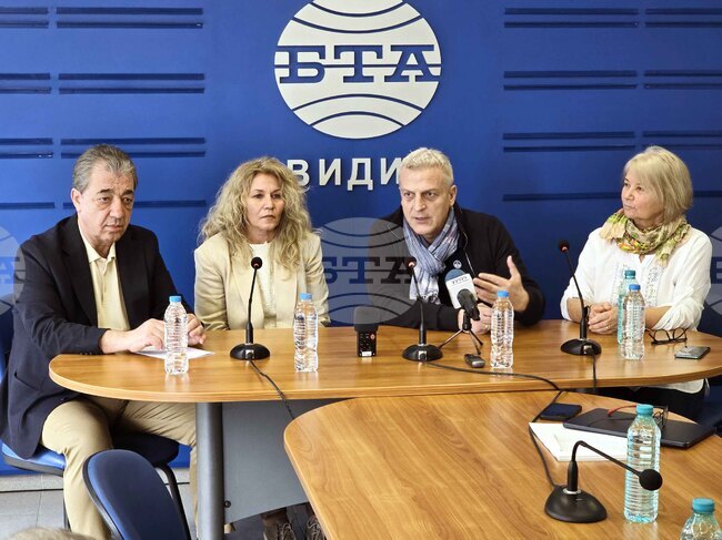 Коалиция "Синя България“ започва подготовка за местните избори през 2027 г., съобщиха проф. Вили Лилков и д-р Петър Москов във Видин