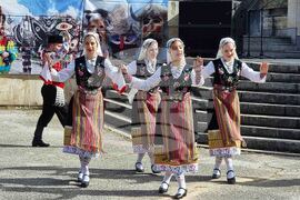Земен - „Магията на Сурва" - маскараден празник