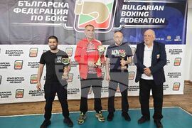 Плевен - бокс - ученици