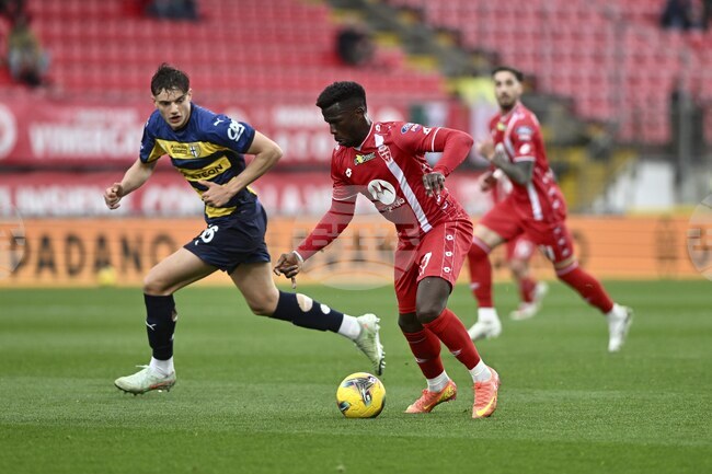 Парма направи равенство с Монца в шампионата на Италия