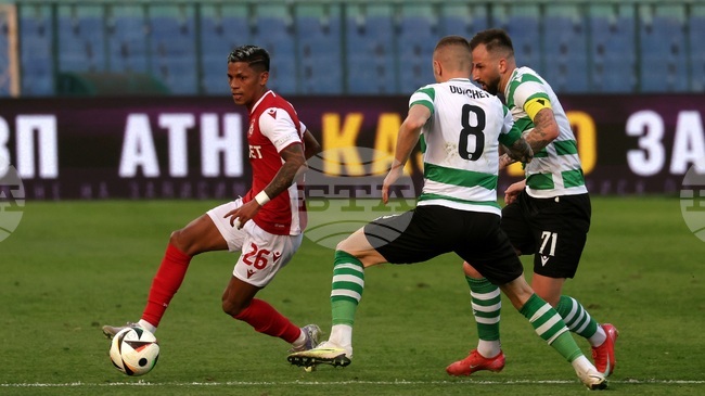 Колумбийските клубове Америка (Кали) и Милионариос се интересуват от бившия футболист на ЦСКА Марселино Кареасо