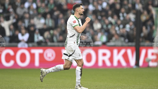 Борусия Мьонхенгладбах продължи договора на капитана Тим Клайндинст до 2029 година