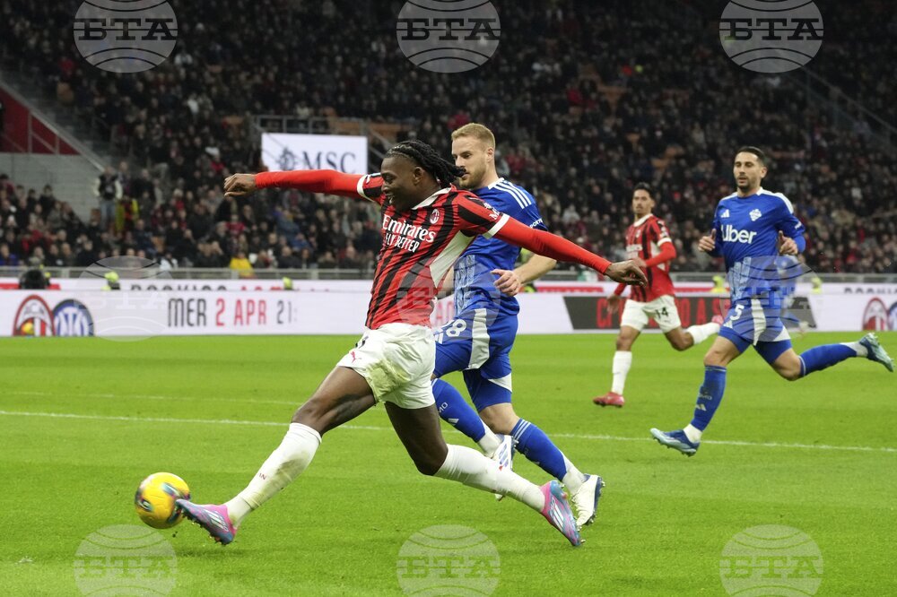 Планираният за провеждане в Австралия двубой между Милан и Комо все пак ще се играе в Милано, съобщават италианските медии