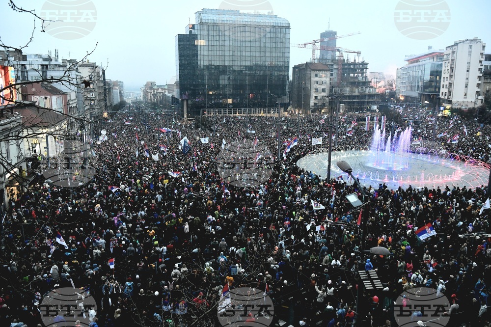 Serbian President to Protesters: We Got the Message, We Need to Change