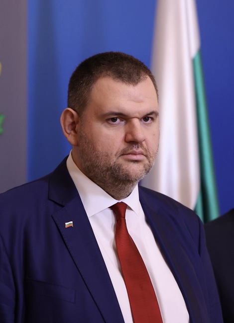 Делян Пеевски, лидер на ДПС и ПГ на ДПС-НОВО НАЧАЛО: Скърбим за погубените млади животи! Да помогнем на пострадалите в Кочани