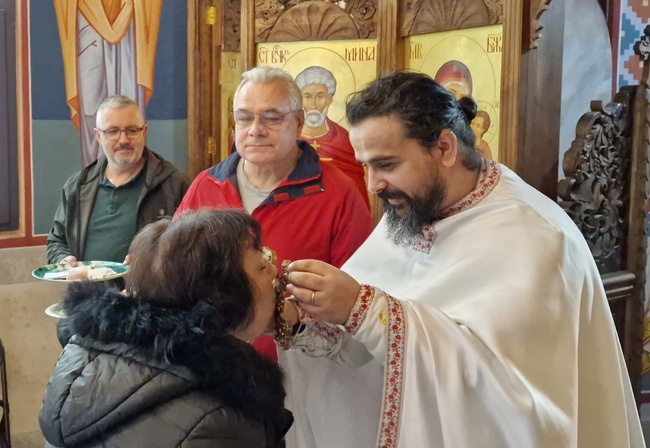 Раят не е място, а състояние, каза отец Давид в неделната си проповед във великотърновския храм „Св. Мина“