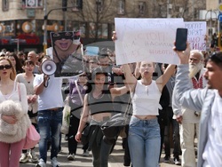 Протест срещу насилието над животни - шествие