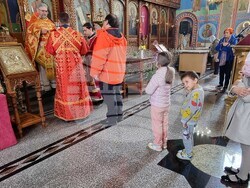 Шумен - църква „Свети Три Светители“ - отец Красимир - неделна служба