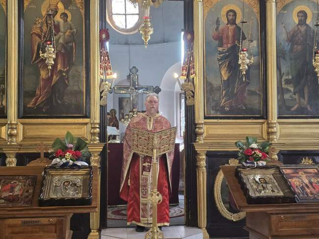 Когато Господ иска да помогне на някого в нужда, му дава малко, защото получавайки нещо, не го цени в пълнота, каза отец Георги в Добрич