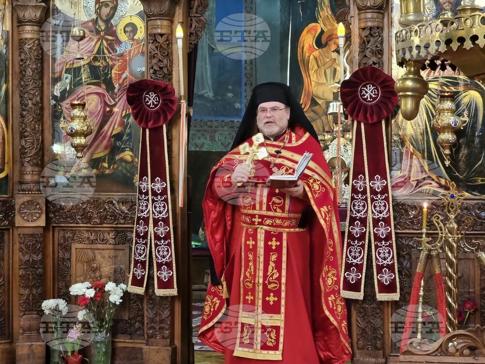 Более ли духът, тялото ще заболее, каза архимандрит Димитрий в ямболския храм „Св. Николай Чудотворец”
