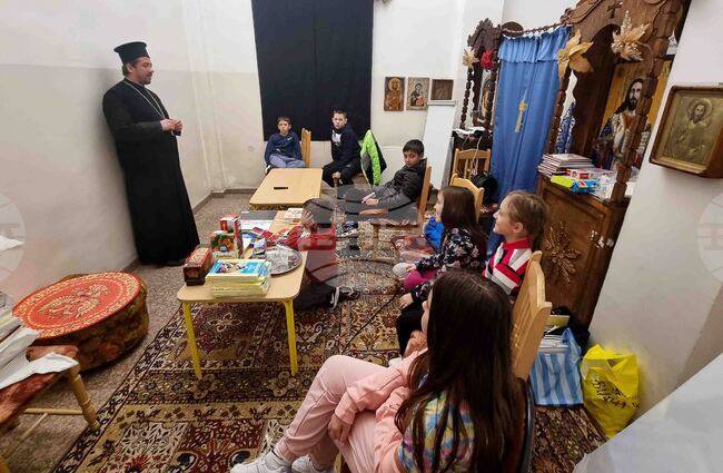 Брезник - храм „Св. Георги" - неделно училище