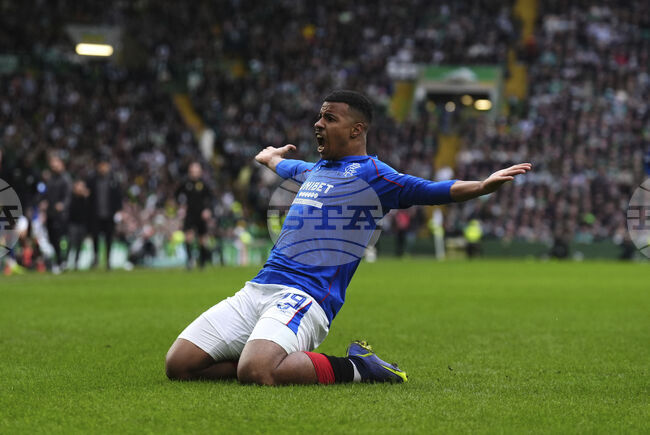 Рейнджърс се наложи драматично срещу Селтик в дербито на шотландската Висша лига