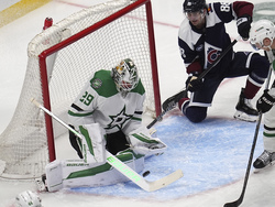 Stars Avalanche Hockey