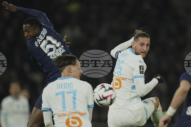 Олимпик Марсилия извади Рабио и Роу от състава заради сбиване