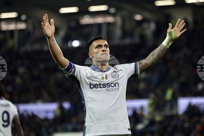 Лаутаро Мартинес отпадна от състава на Аржентина за световните квалификации срещу Уругвай и Бразилия