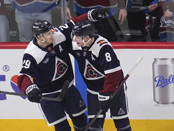 Stars Avalanche Hockey