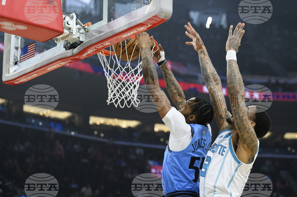 Hornets Clippers Basketball