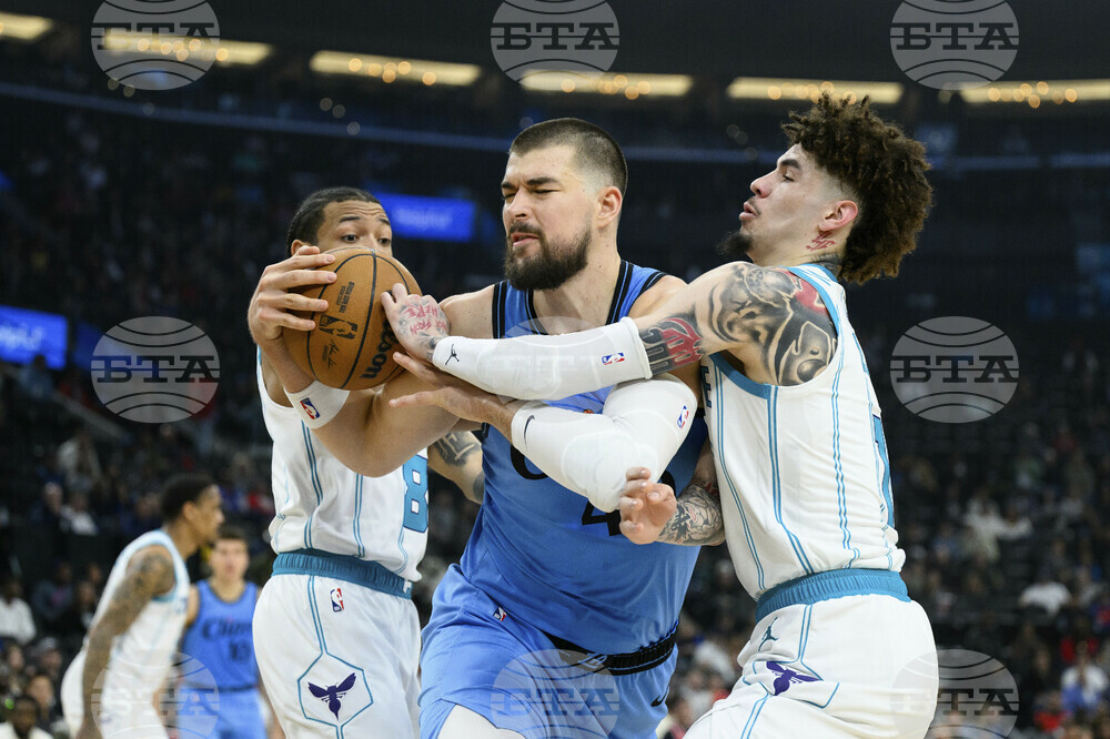Hornets Clippers Basketball
