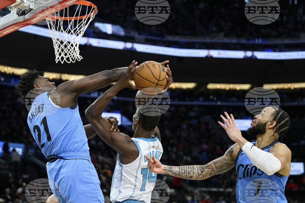 Hornets Clippers Basketball