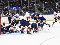 Panthers Islanders Hockey