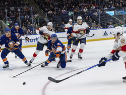 Panthers Islanders Hockey